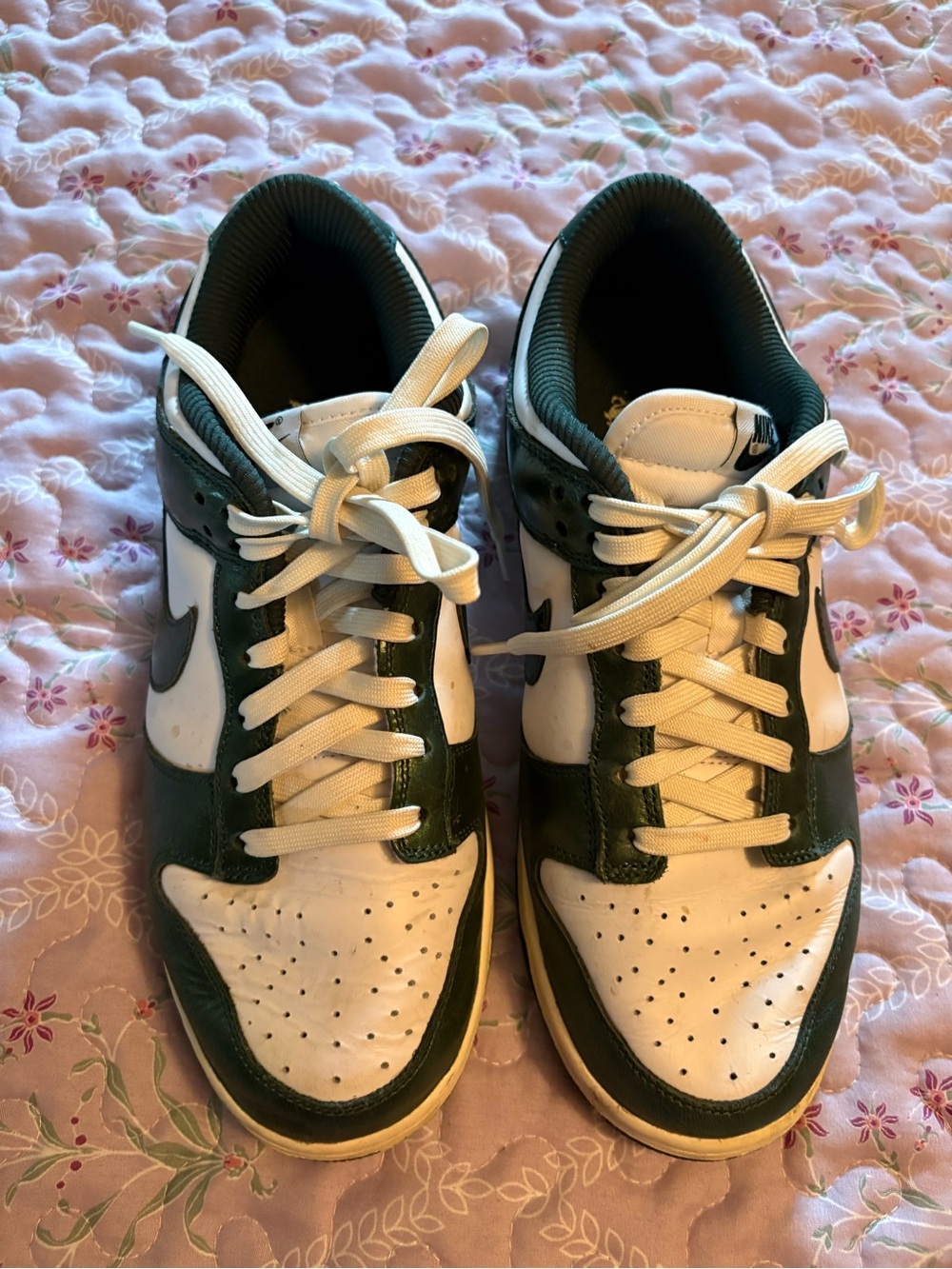 Ladies Green and White Nike Dunks